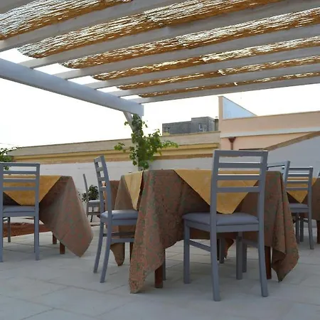 Tally Bed & Breakfast Salve